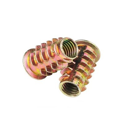 Huonekalujen nokan lukko ja mutteri